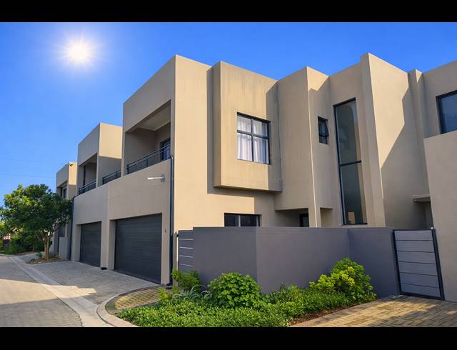3 BEDROOM HOUSE FOR SALE IN PARKLANDS NORTH